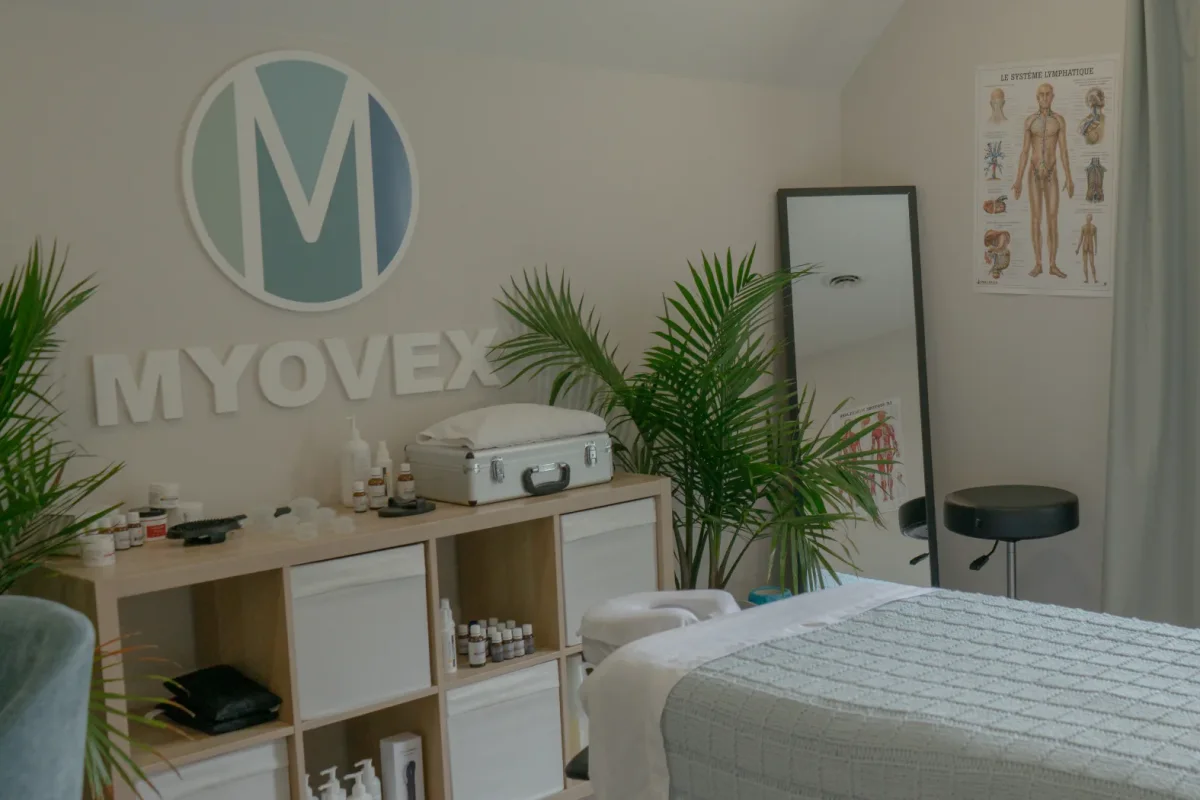 La salle de soins de la clinique Myovex à Sainte-Thérèse.